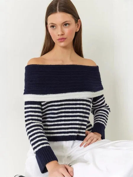 Bianco Lucci Pulover Pullover modra bela