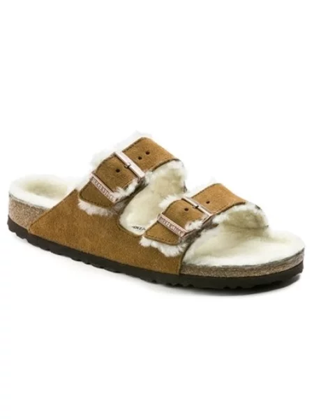 Klapki Birkenstock zamszowe brązowe