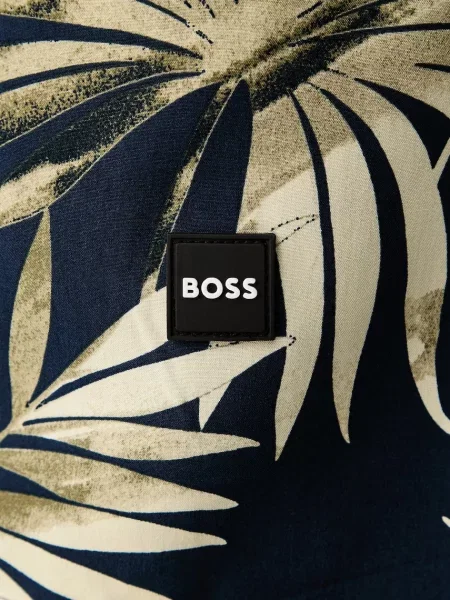 Шорты Boss