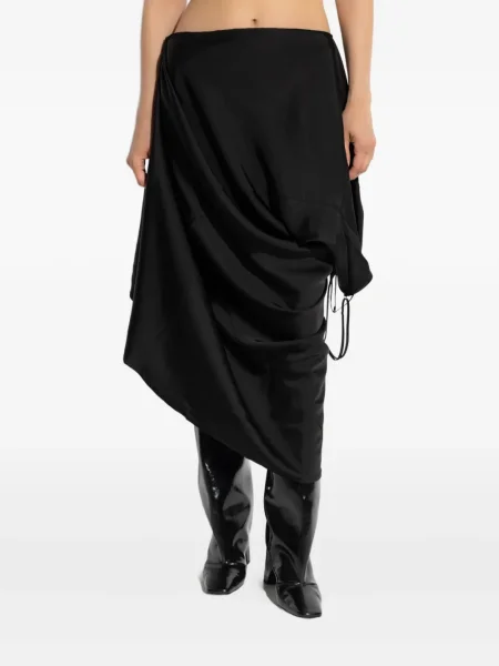 Rochie Vetements drapată de costum negru