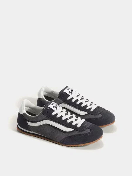 Замшевые повседневные кроссовки Vans серые