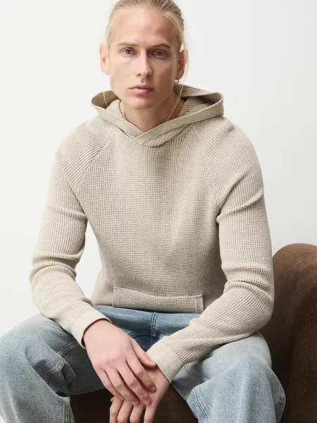 Свитер Medicine