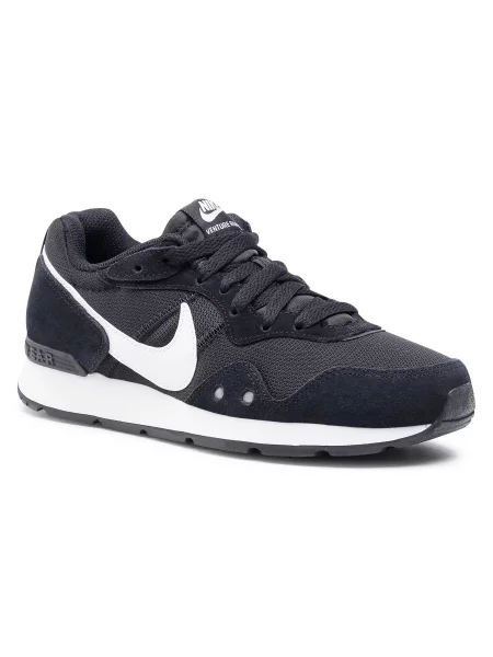 Čevlji Nike Venture Runner Black/White/Black bela