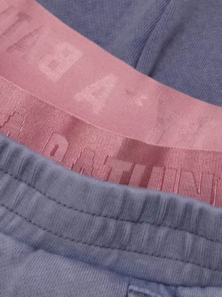 Бягане панталон Aape By *a Bathing Ape® със сърца с автограф виолетово