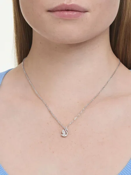 Swarovski náhrdelník s príveskom dámsky kovový so zirkónom
