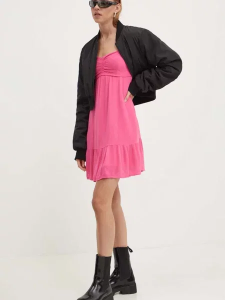 Obleka Hollister Co. roza