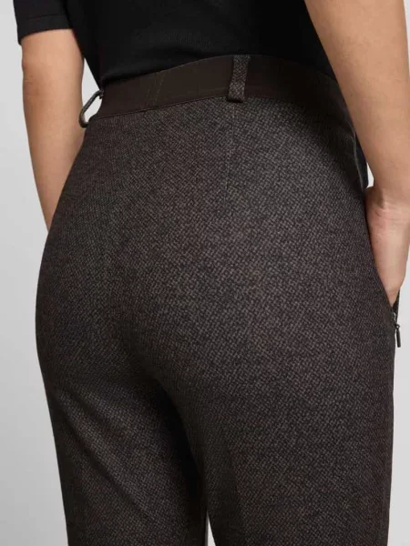 Spodnie w kroju slim fit z mieszanki materiałów z dodatkiem Raphaela By Brax