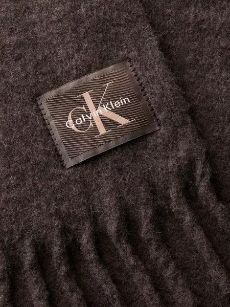 Fular Calvin Klein cu franjuri maro
