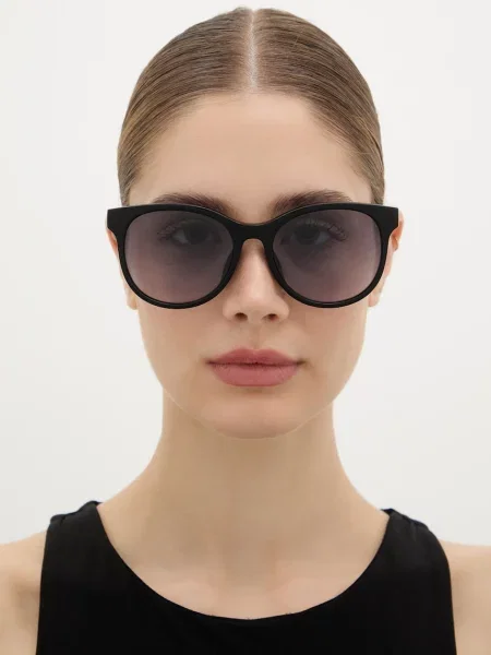 Солнцезащитные очки Chloé