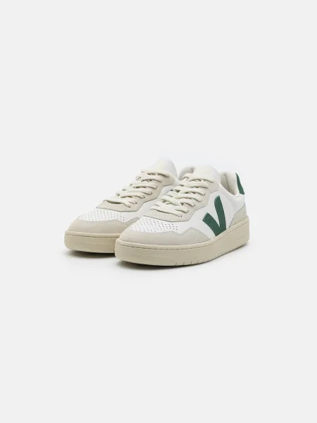 Sneakerși Veja din piele alb