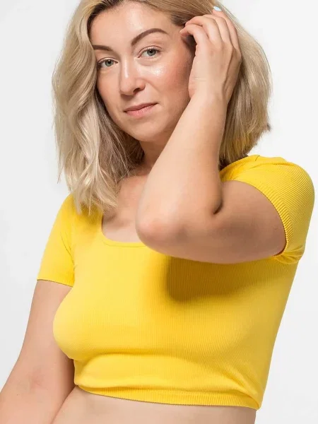 Женский топ жовтий