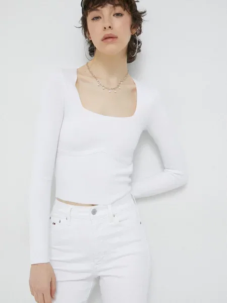 Пуловер Abercrombie & Fitch бяло