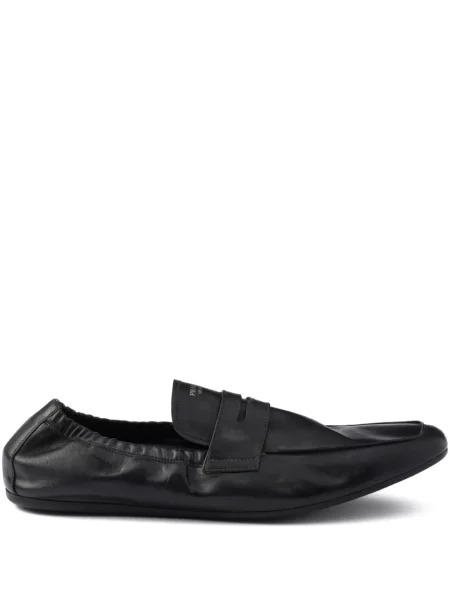 Pantofi loafer Prada din piele negru