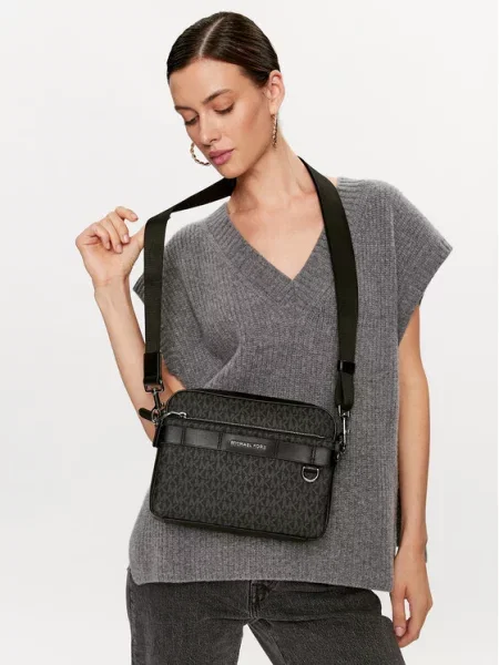 Saszetka Michael Kors czarna