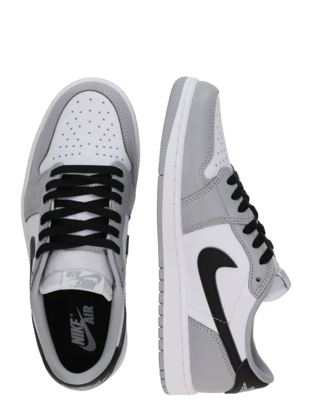 Pantofi Jordan alb