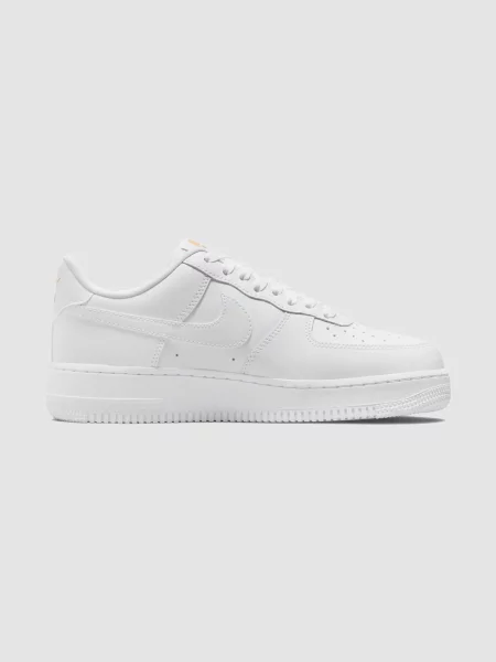 Шкіряні Кросівки повсякденні NIKE Air Force 1 07 Lx білий