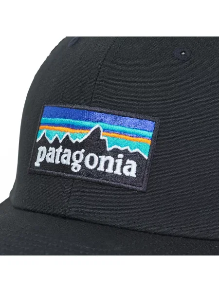 Kapa Patagonia s autogramom crna