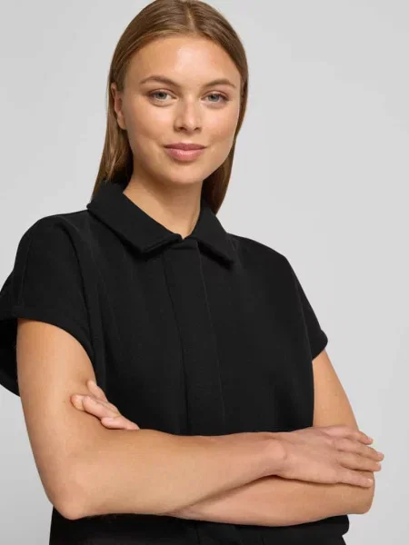 Bluza rozpinana z krytą listwą guzikową model ‘Gesy’ Opus czarna