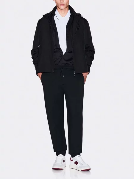 Шапка Armani Exchange черная