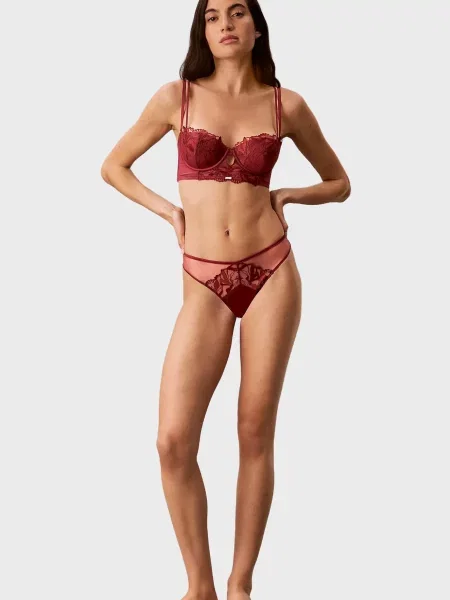Бюстгальтер балконет Calvin Klein