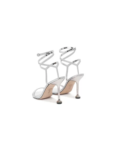 Sandále Stuart Weitzman Naudistini Wrap Strieborná