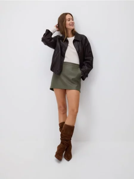 Reserved Спідниця-шорти зі штучної шкіри коричневувато-зелений зелена