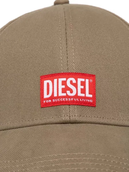Șapcă Diesel cu autograf