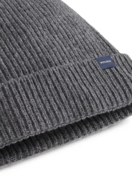 Căciulă Woolrich tricotate gri