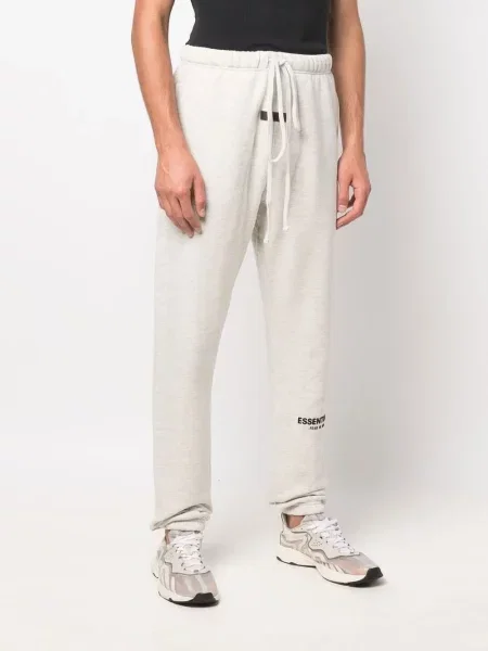 Панталон Fear Of God Essentials с принт
