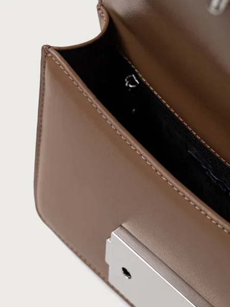 Torebka crossbody Armani Exchange skórzana beżowa