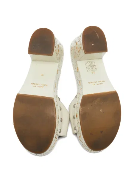 Sandale Marc By Marc Jacobs sa kopčom bijela