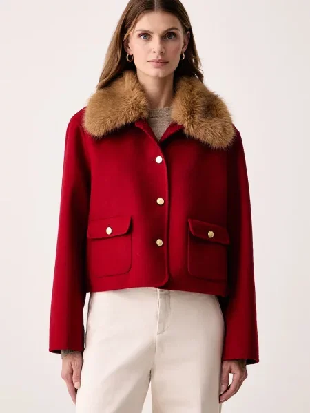 Tommy Hilfiger kratka jakna z dodatkom volne rdeča
