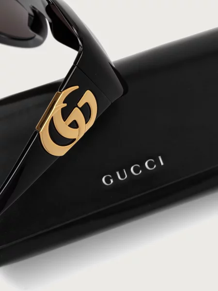 Солнцезащитные очки Gucci