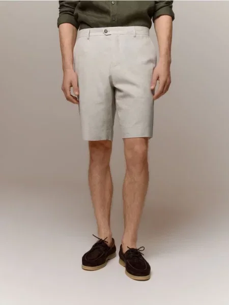 Pantaloni scurți Reserved bej