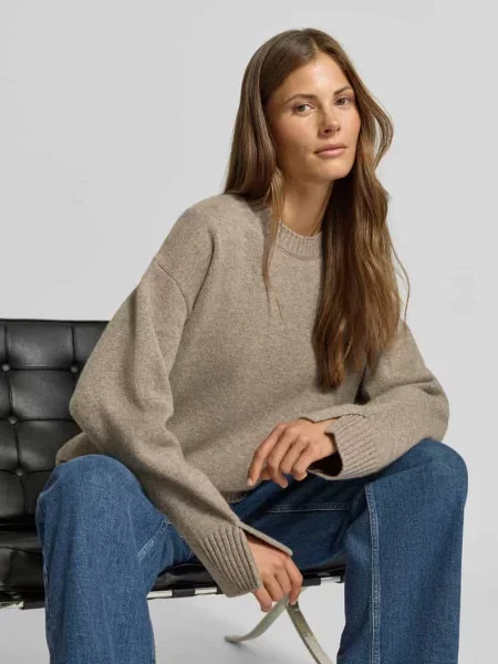 Sweter w kroju regular fit z mieszanki wełny z domieszką kaszmiru Myon beżowy