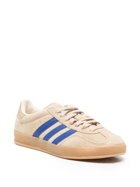 Pruhované tenisky Adidas Samba s potiskem bílé