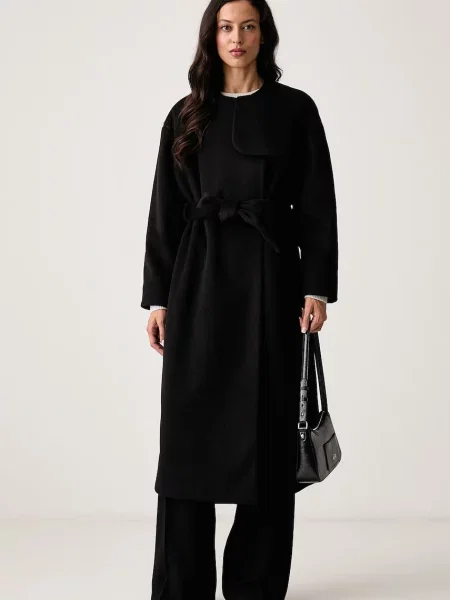 Armani Exchange plašč črna
