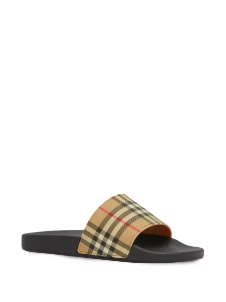 Papuci Burberry în carouri