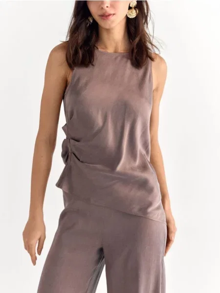 Reserved LADIES` TOP bej