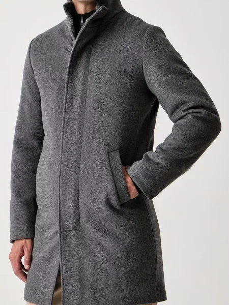 Шерстяное пальто Guess