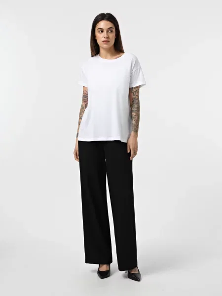 Футболка Armani Exchange білий