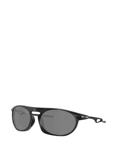 Dzseki Oakley fekete