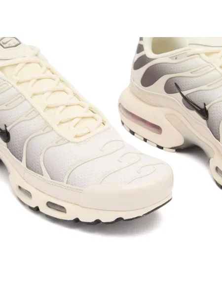Sneakersy Nike Air Max Plus brązowe