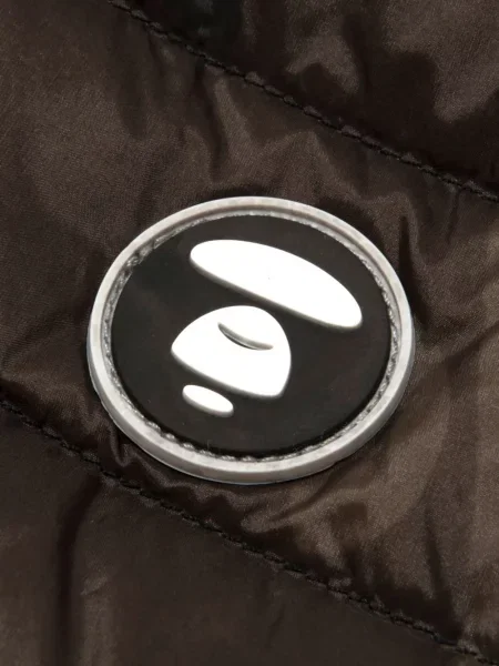 Καπιτονέ μπουφάν Aape By *a Bathing Ape® με σχέδιο παραλλαγής καφέ