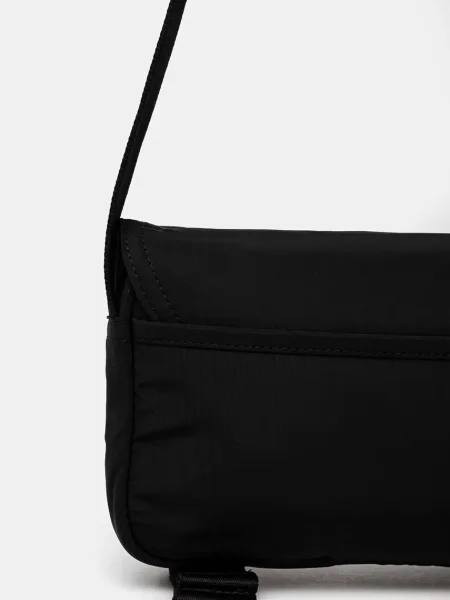 Válltáska Calvin Klein Jeans Over Webbing fekete