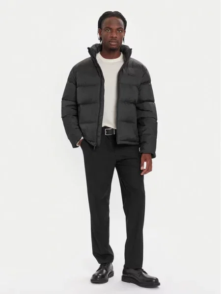 Vatovaná bunda Calvin Klein černá