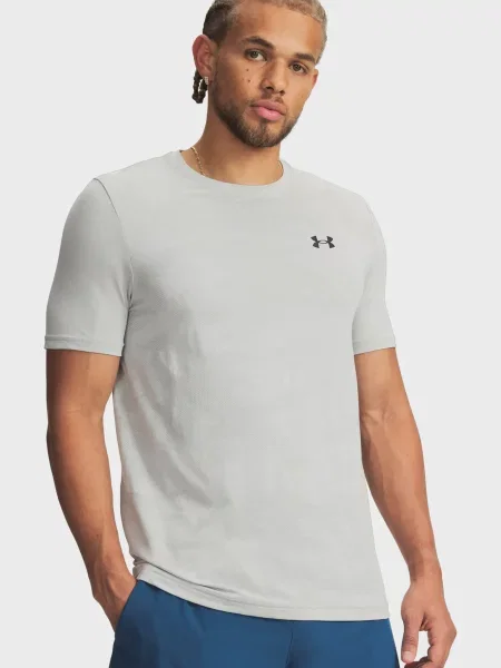 Спортивна футболка Under Armour сіра