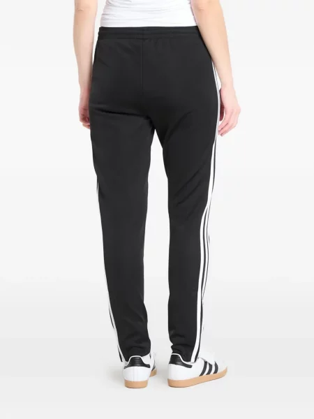 Pălărie Adidas cu dungi cu platformă din jerseu alb