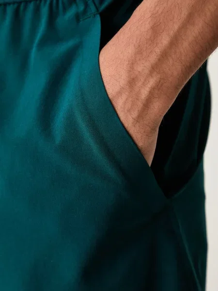 Sport rövidnadrág Under Armour zöld