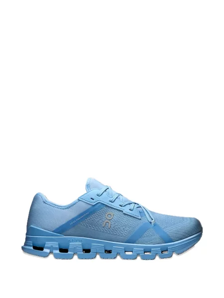 Sneakerși On albastru